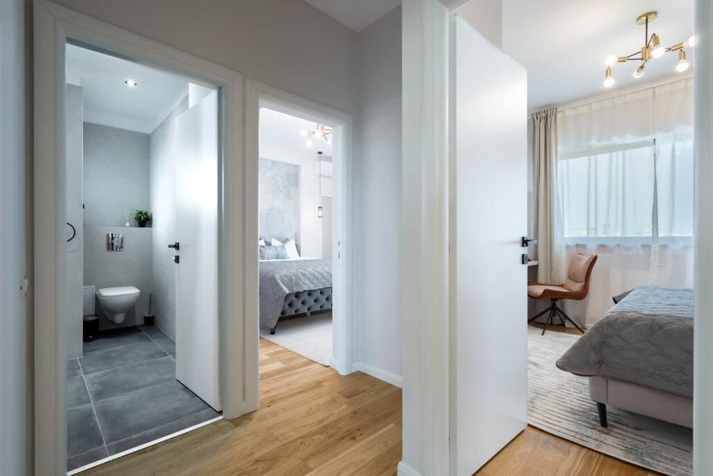 Stunning Views 3Br Sunny Flat - Amazing Terrace Apartment Bucureşti Exterior foto