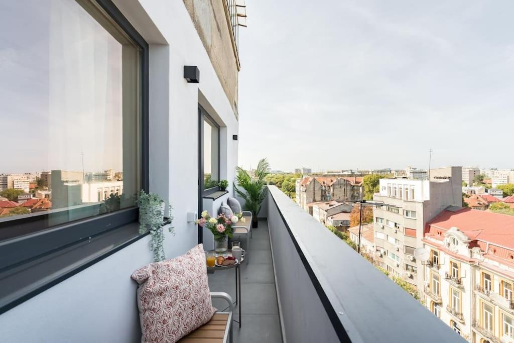 Stunning Views 3Br Sunny Flat - Amazing Terrace Apartment Bucureşti Exterior foto