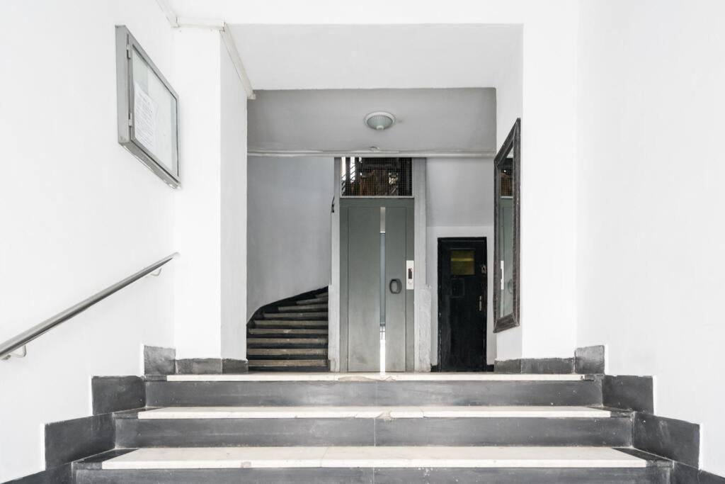 Stunning Views 3Br Sunny Flat - Amazing Terrace Apartment Bucureşti Exterior foto